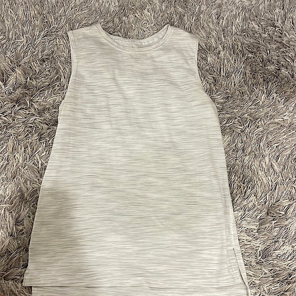 Lululemon shirt